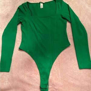 H&M Women's Emerald Green Long Sleeve Bodysuit -